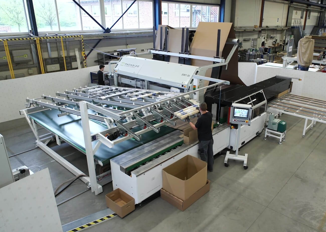 Facido's semi-automated-packaging line - full Packsize solution.