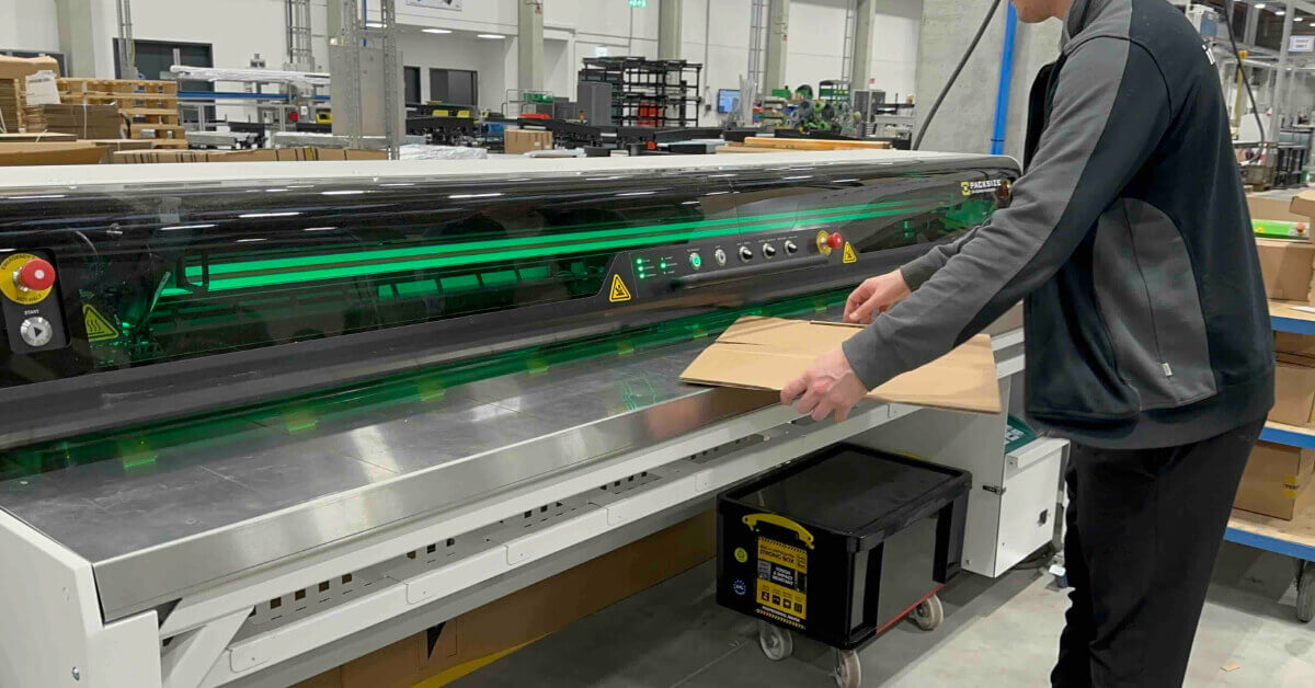 Packsize AutoGluer at Interroll Obrigheim